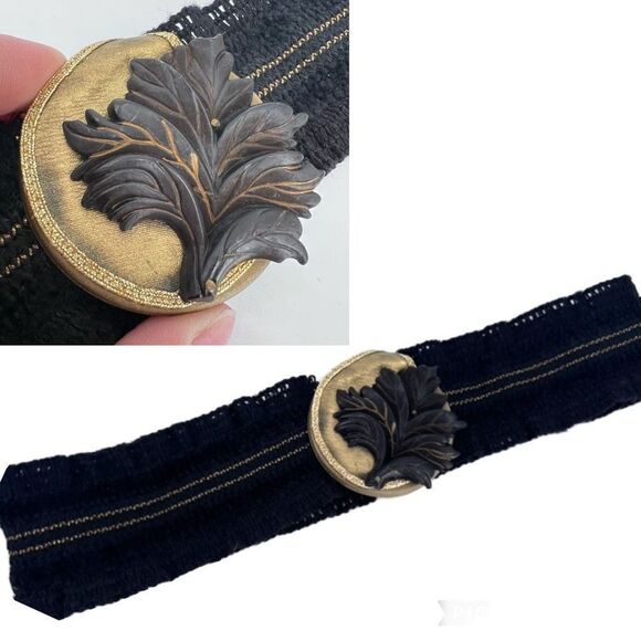 Vintage Black Maple Leaf Buckle Gathered Belt - Picture 1 of 7